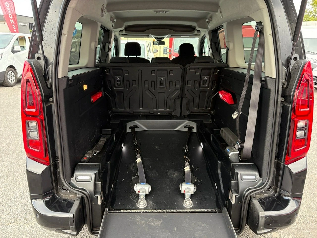 Opel Combo Life - Zdjęcie 10