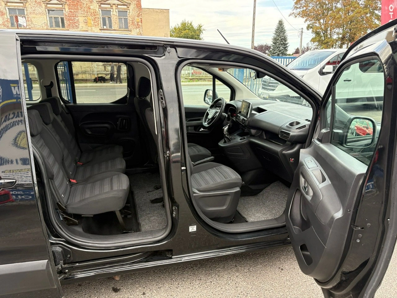 Opel Combo Life - Zdjęcie 12