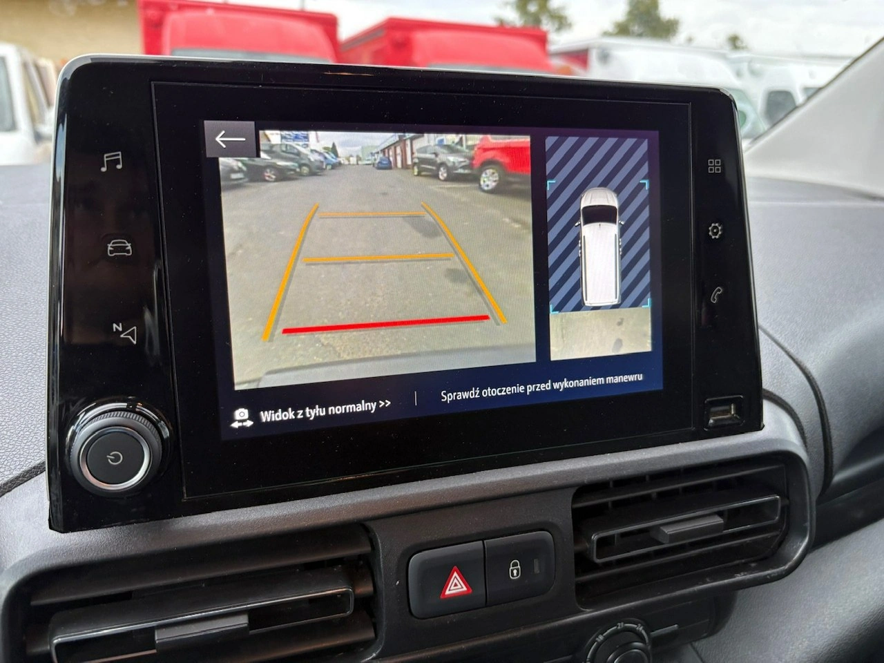 Opel Combo Life - Zdjęcie 29