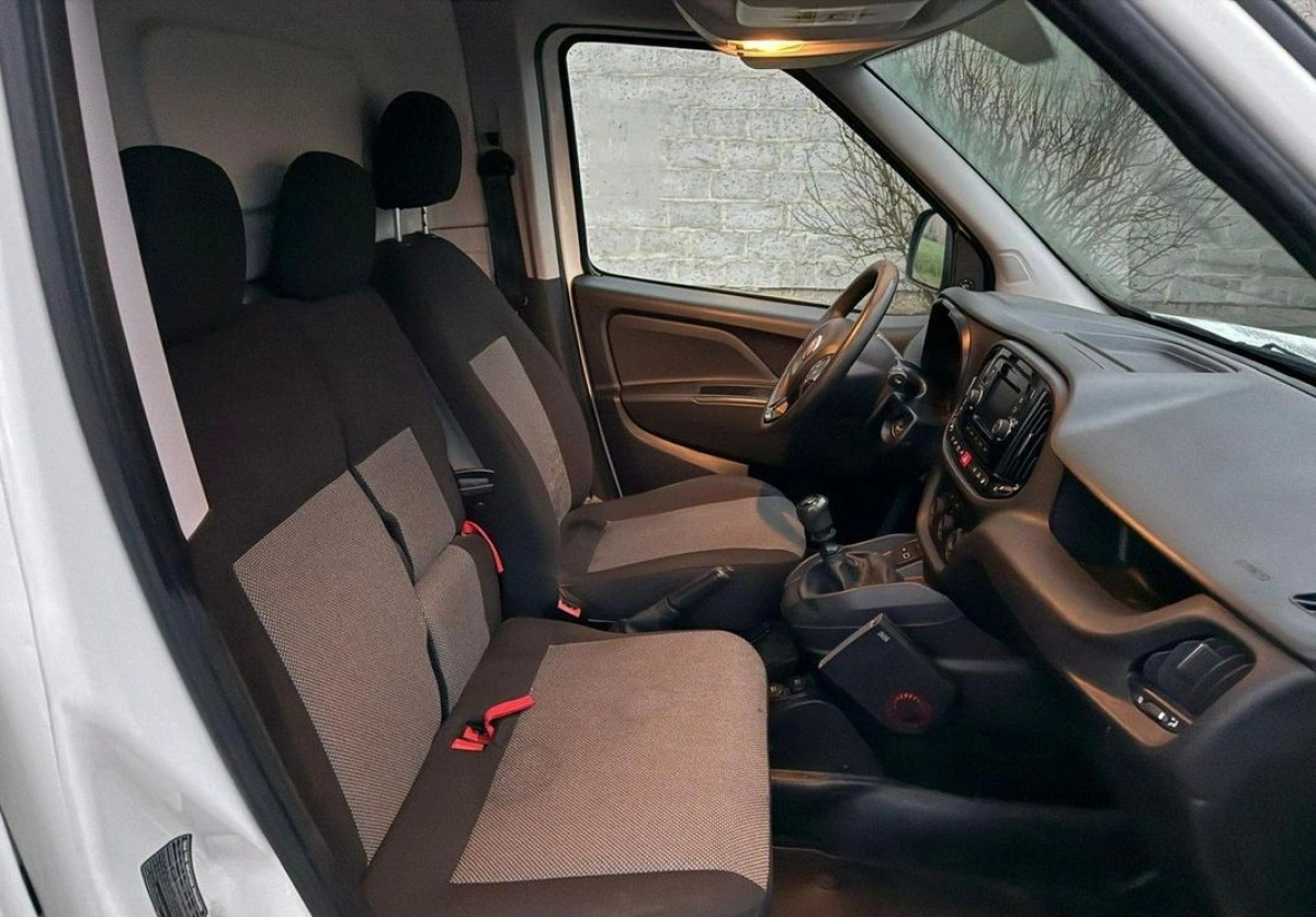 Fiat Doblo - Zdjęcie 10