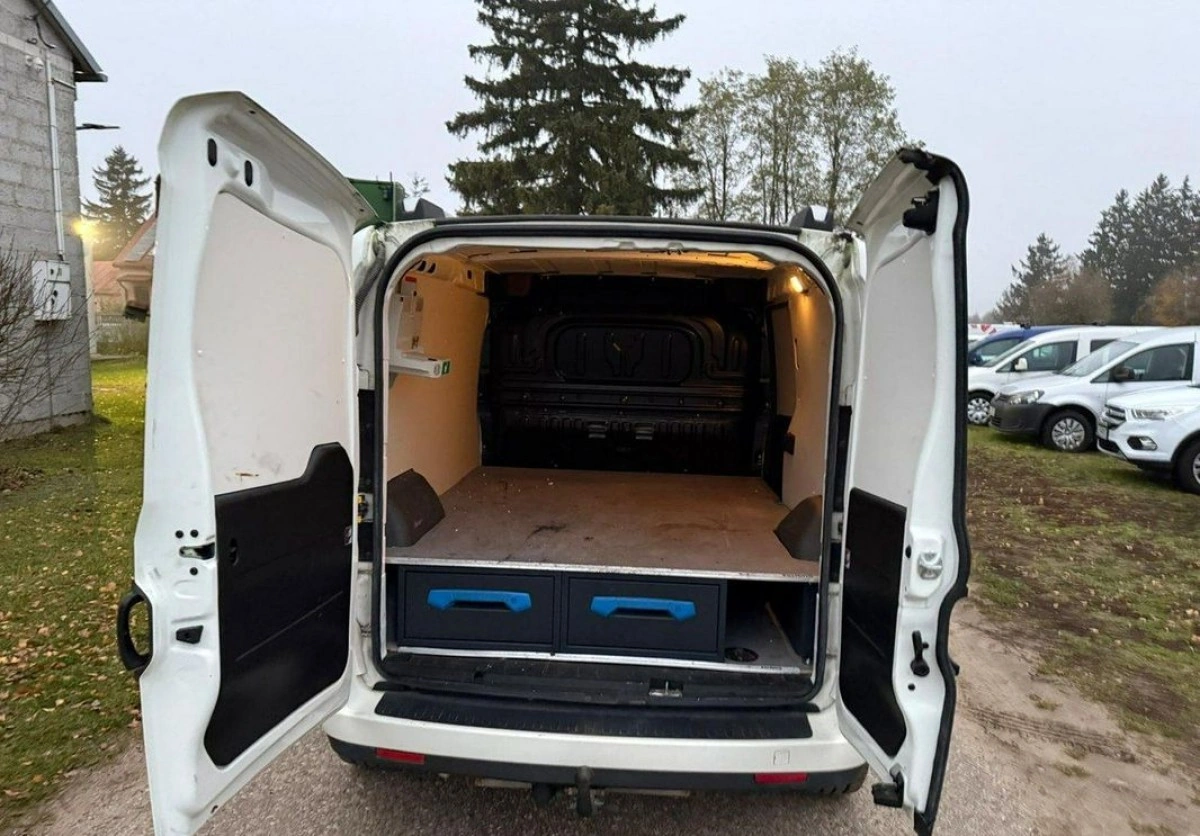 Fiat Doblo - Zdjęcie 18