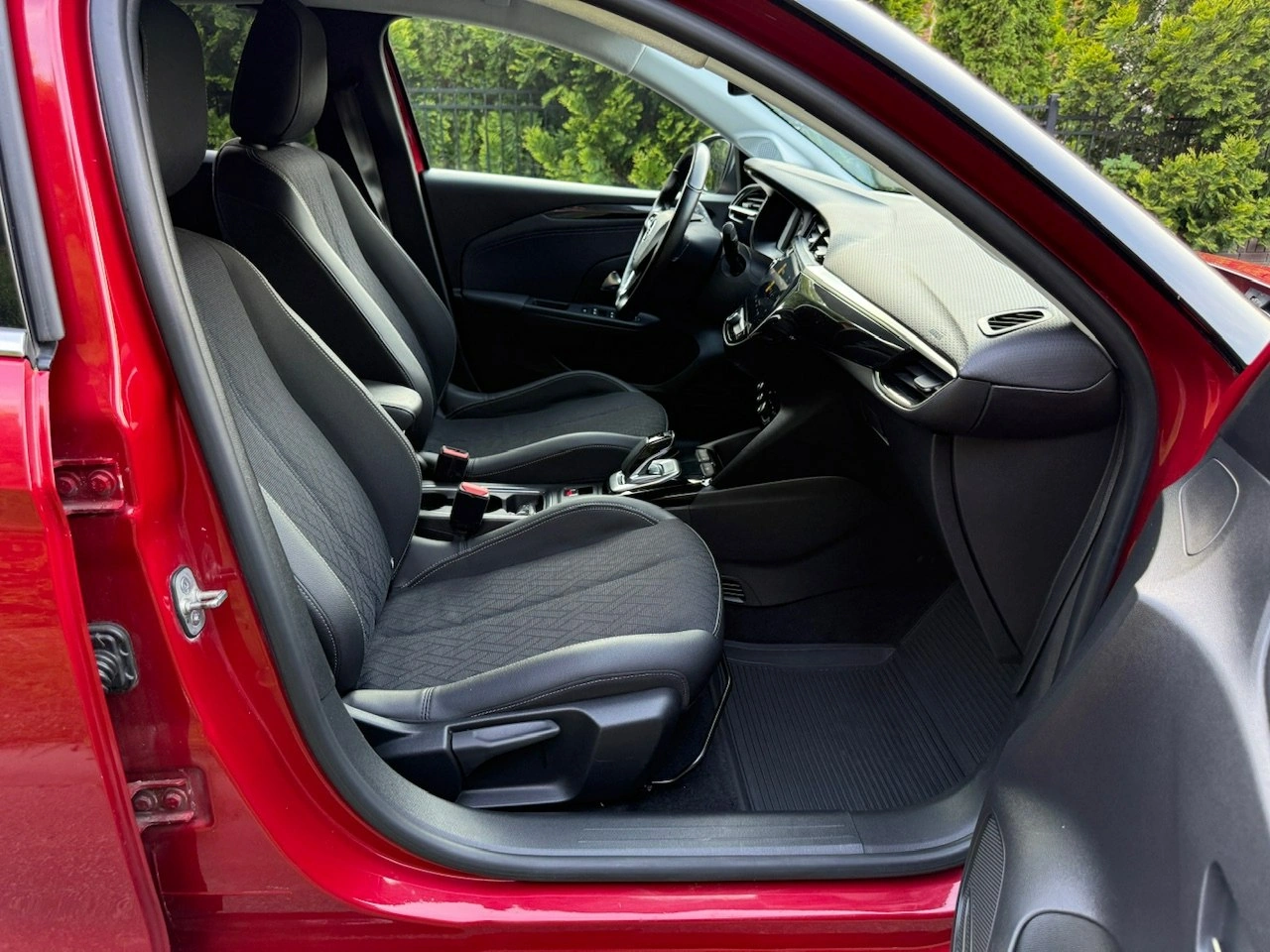 Opel Corsa - Zdjęcie 24