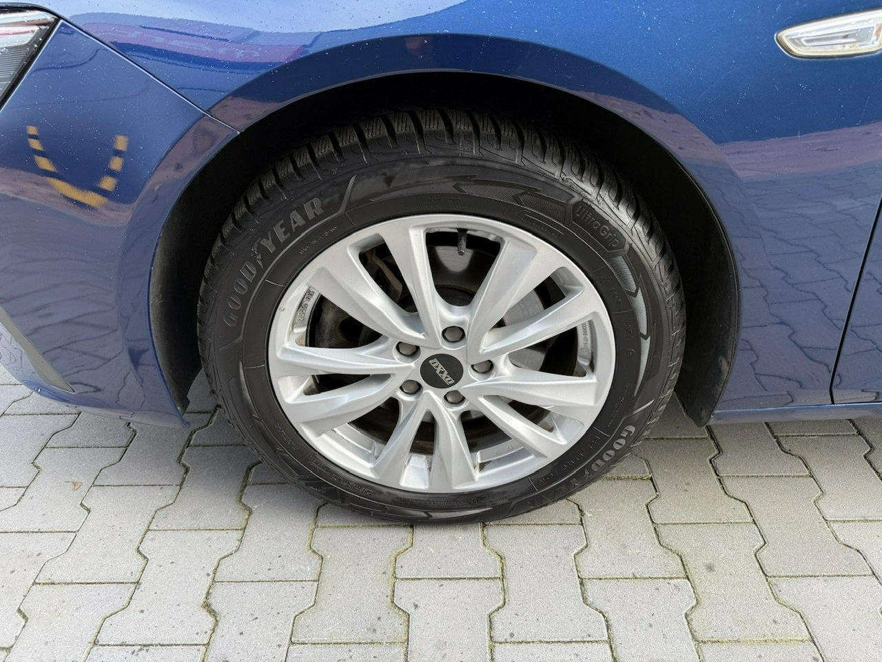 Opel Insignia - Zdjęcie 12