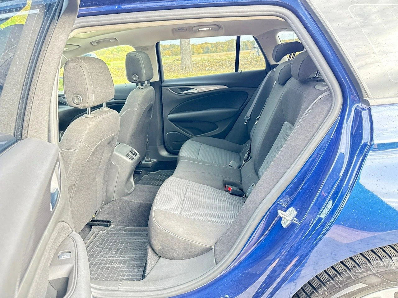 Opel Insignia - Zdjęcie 29