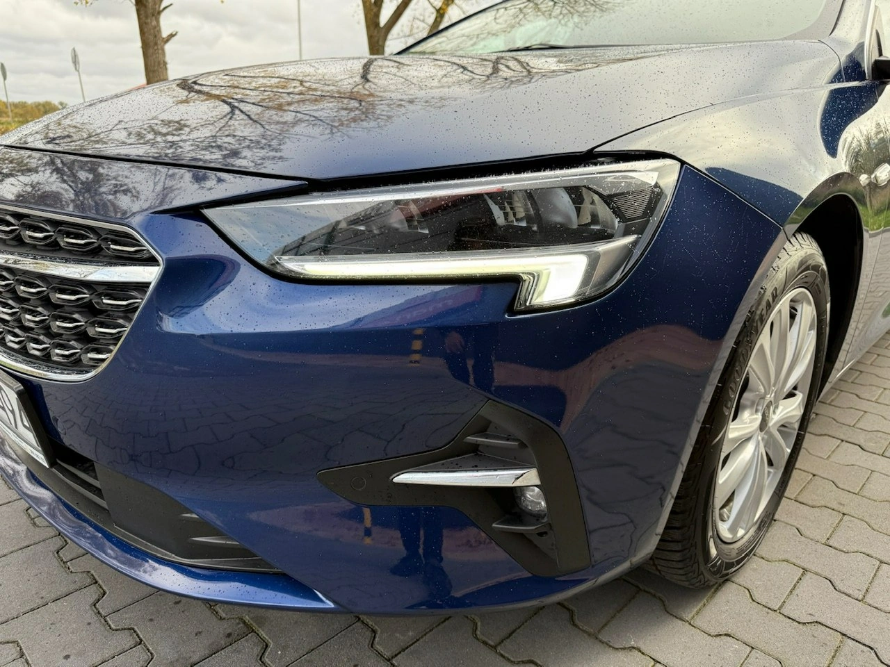 Opel Insignia - Zdjęcie 11
