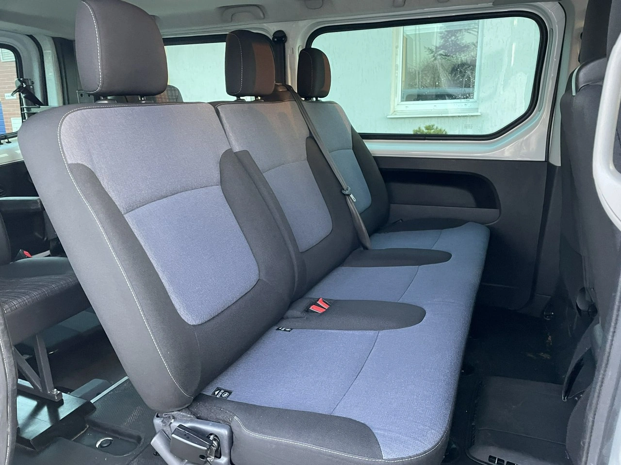 Opel Vivaro - Zdjęcie 17