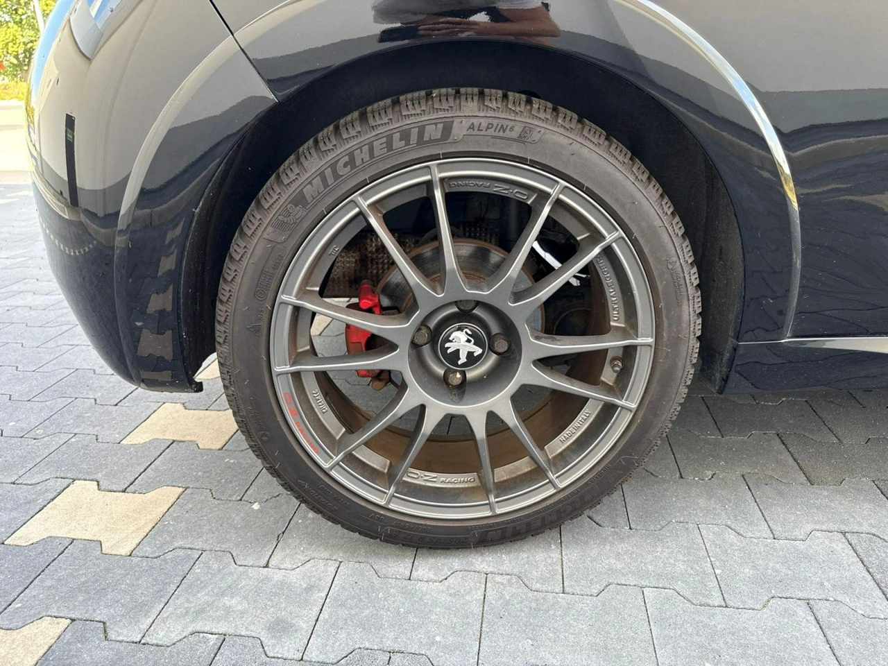 Peugeot 208 - Zdjęcie 23