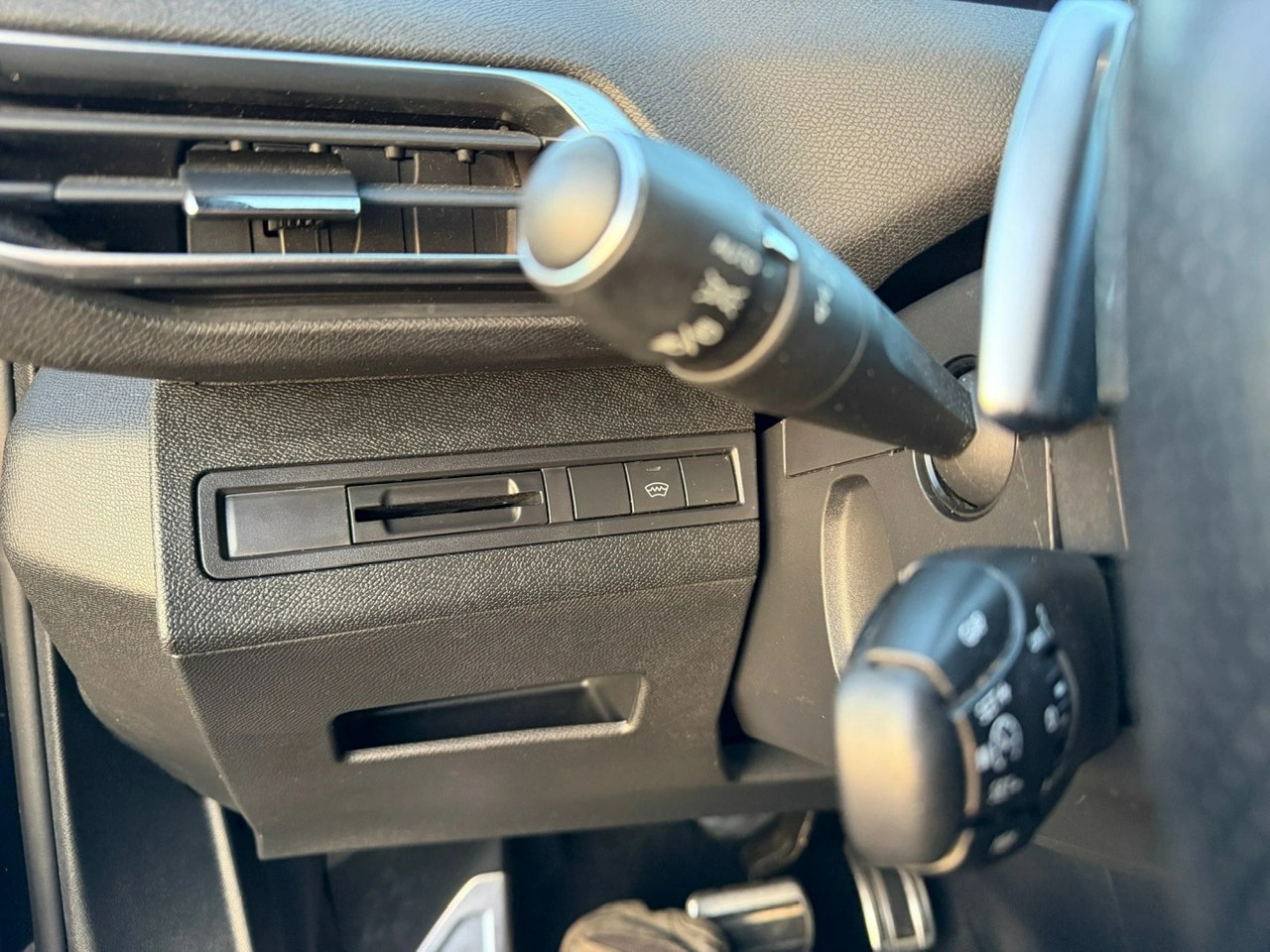 Peugeot 3008 - Zdjęcie 26