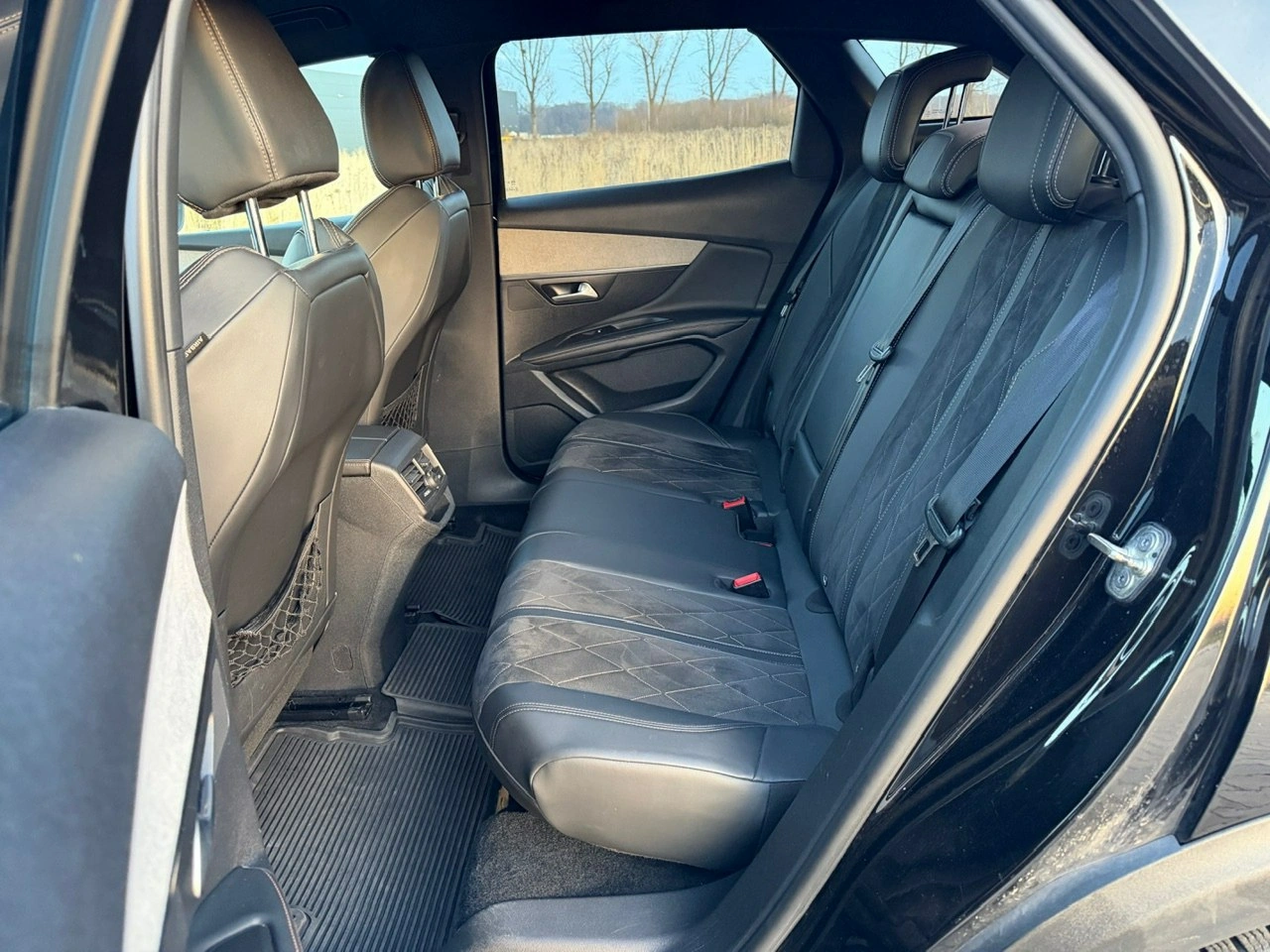 Peugeot 3008 - Zdjęcie 28