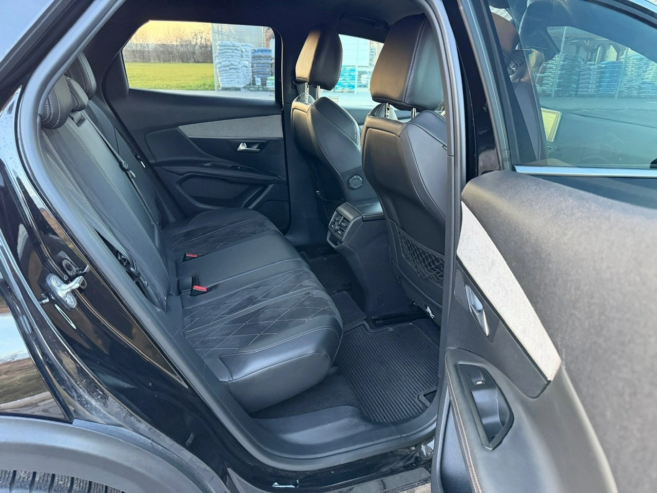 Peugeot 3008 - Zdjęcie 30