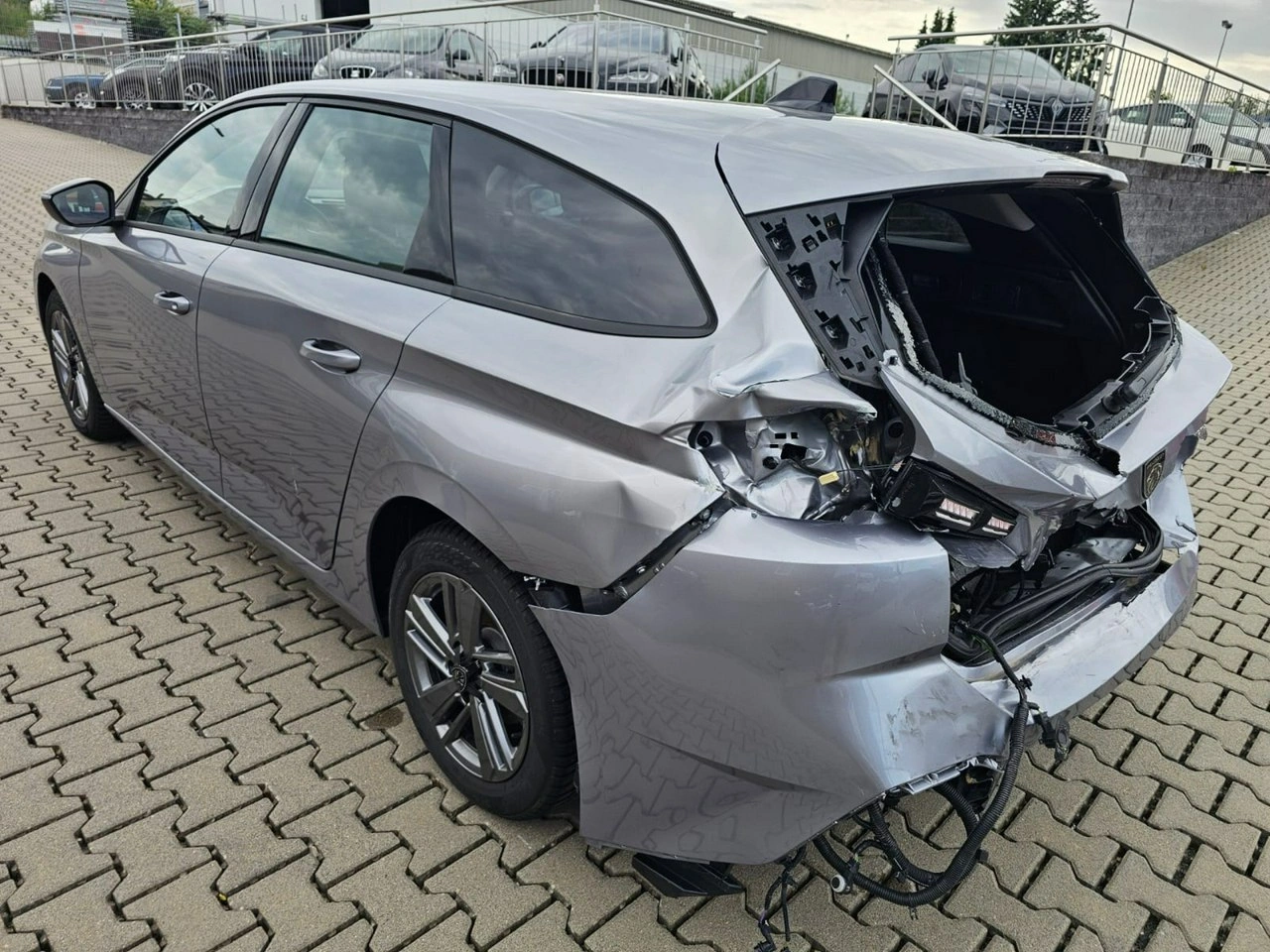 Peugeot 308 - Zdjęcie 4