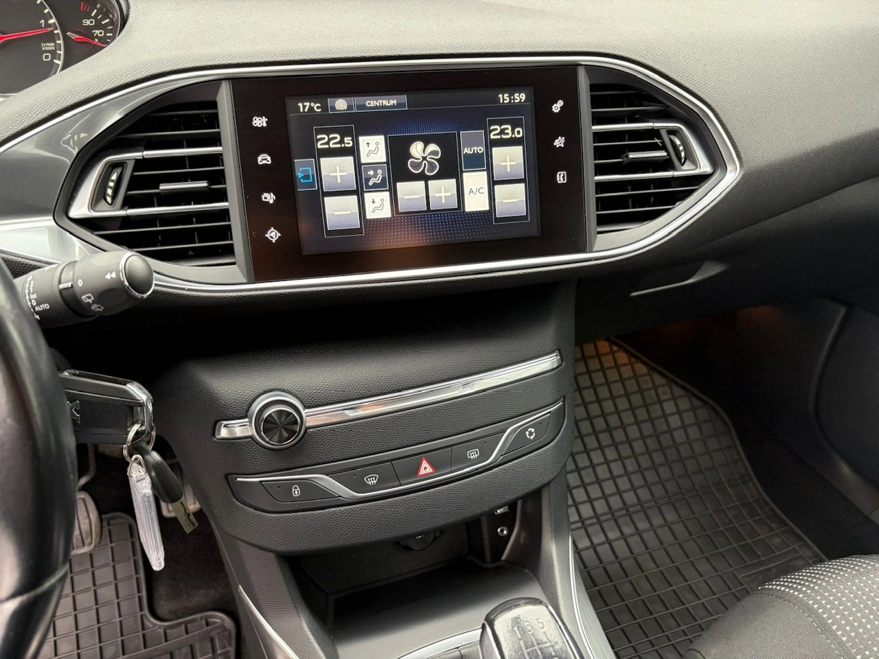 Peugeot 308 - Zdjęcie 21