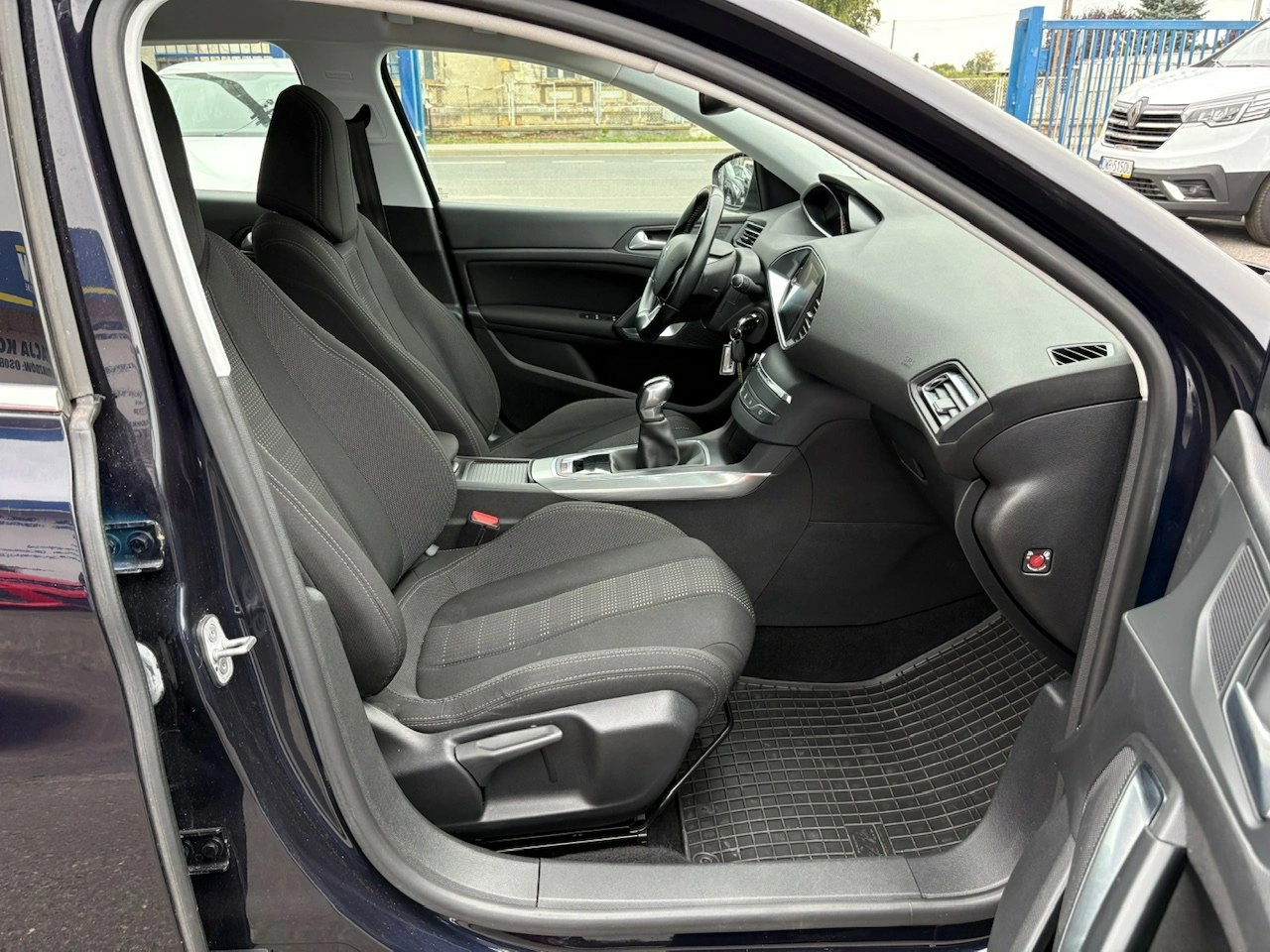 Peugeot 308 - Zdjęcie 27