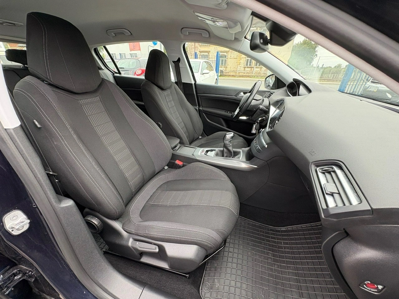 Peugeot 308 - Zdjęcie 29