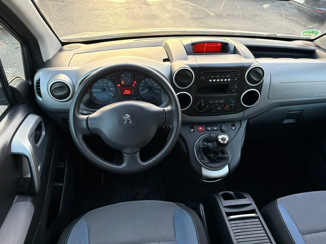 Peugeot Partner - Zdjęcie 18