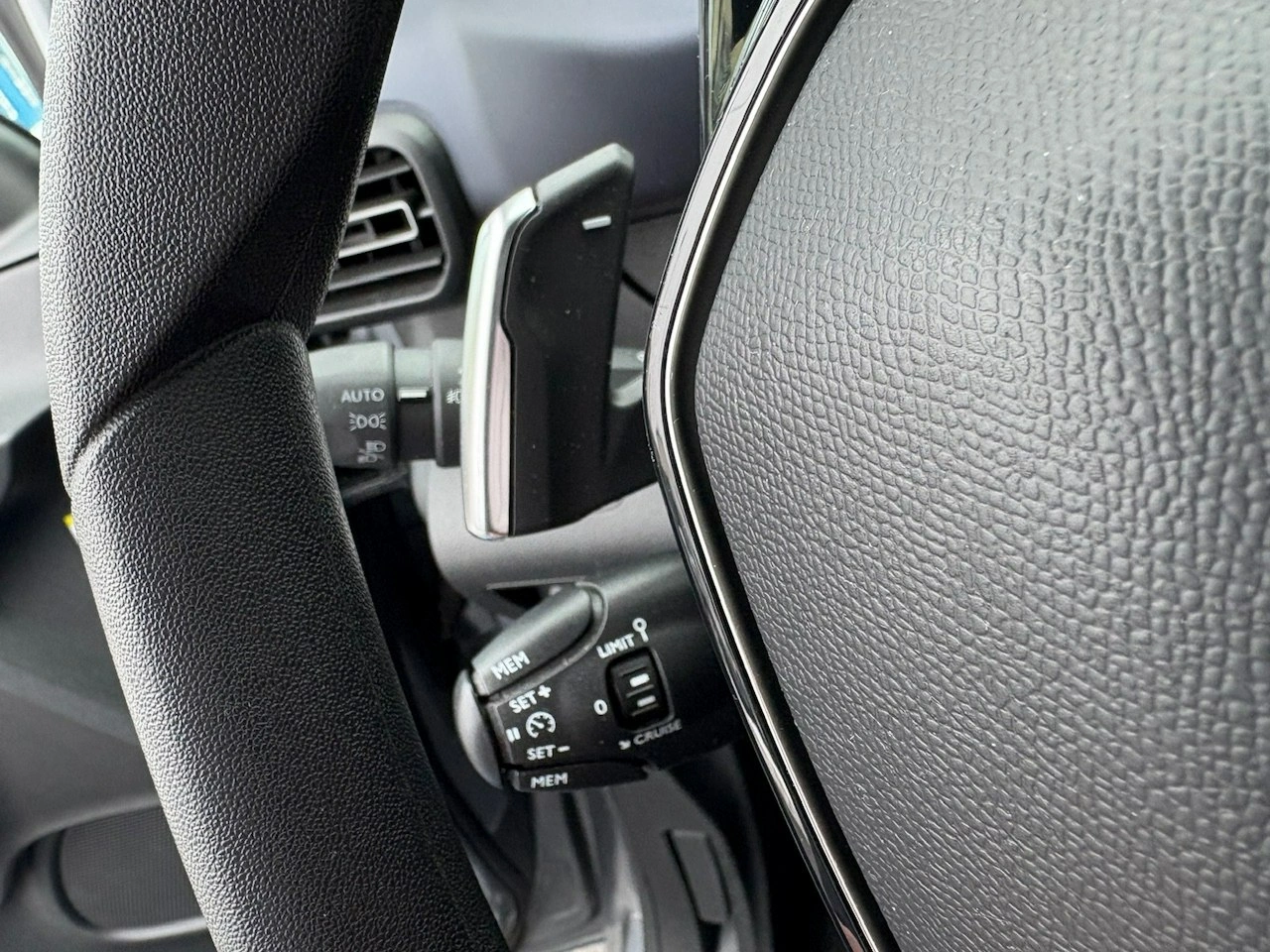 Peugeot Rifter - Zdjęcie 21