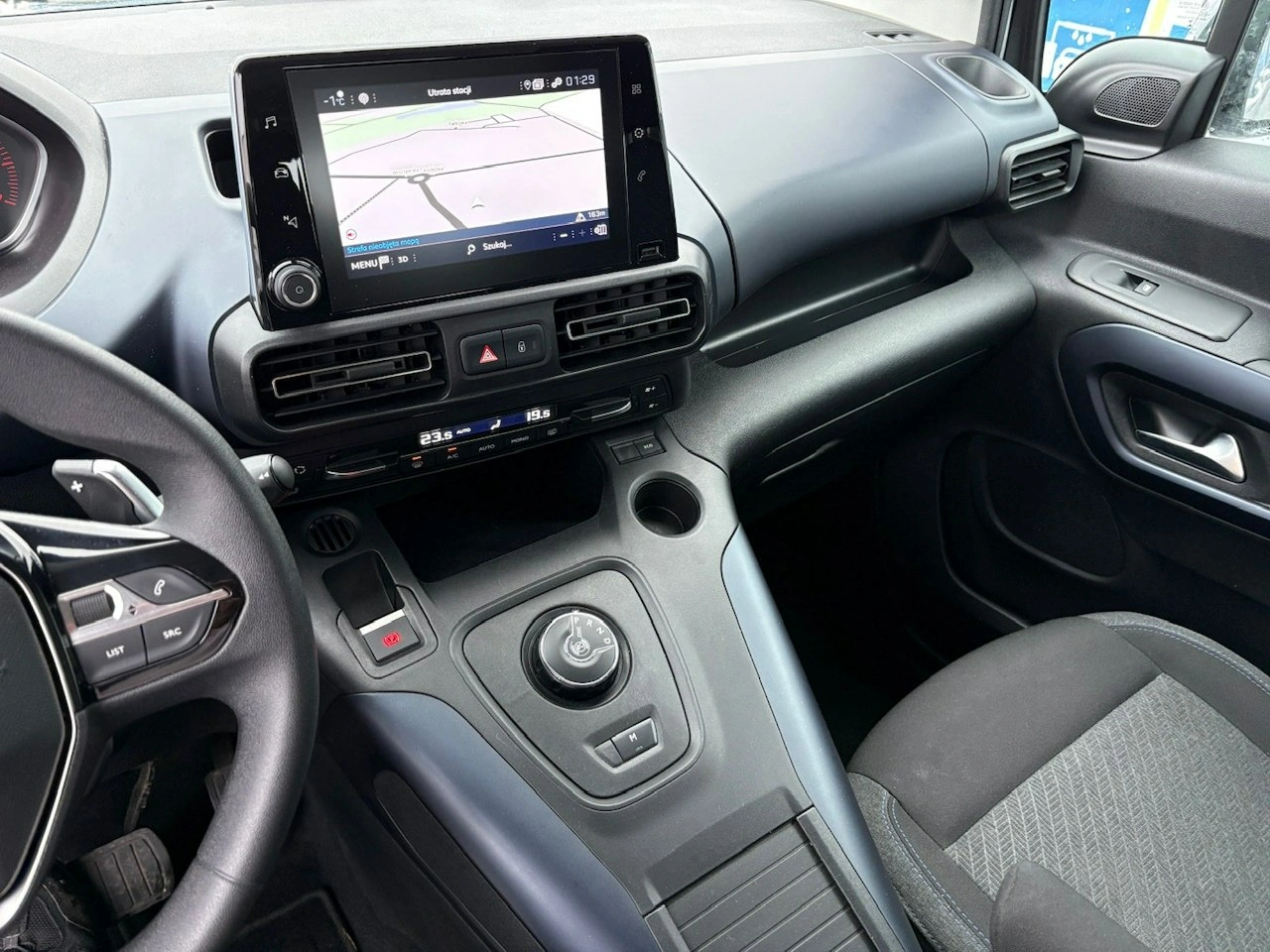 Peugeot Rifter - Zdjęcie 23