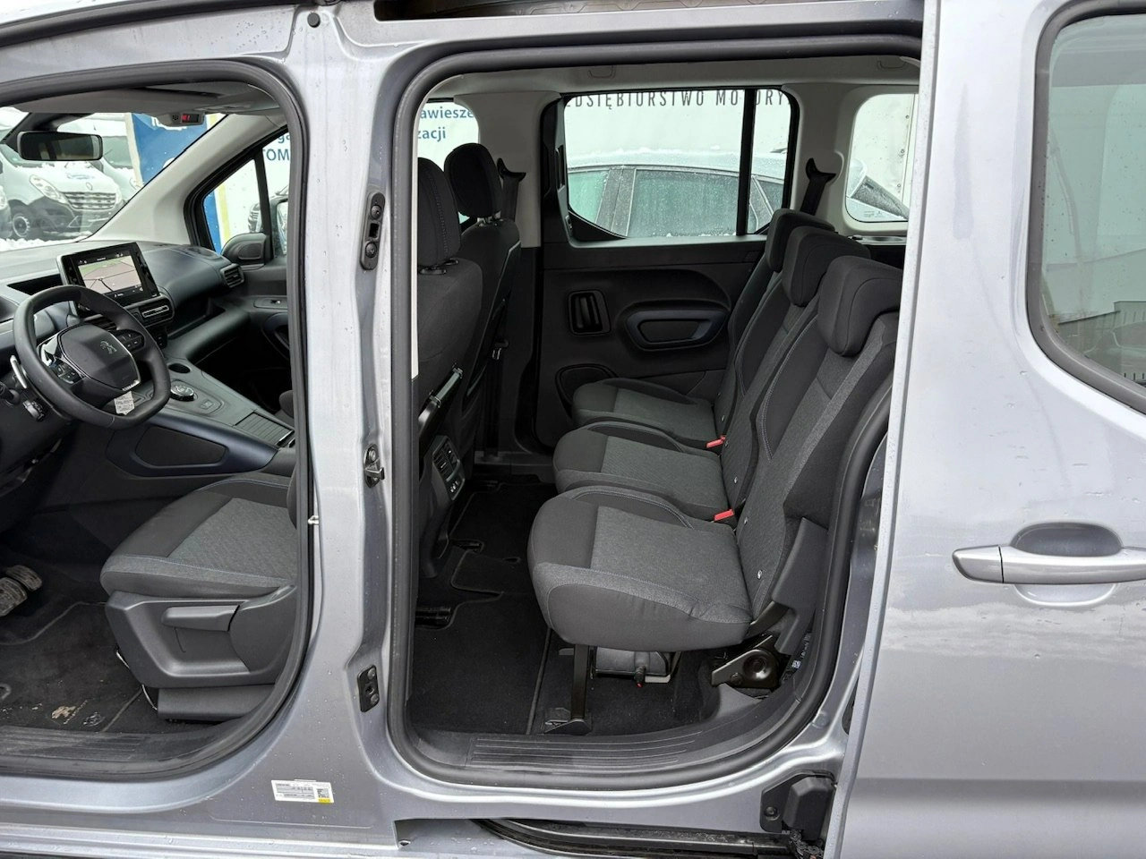 Peugeot Rifter - Zdjęcie 25