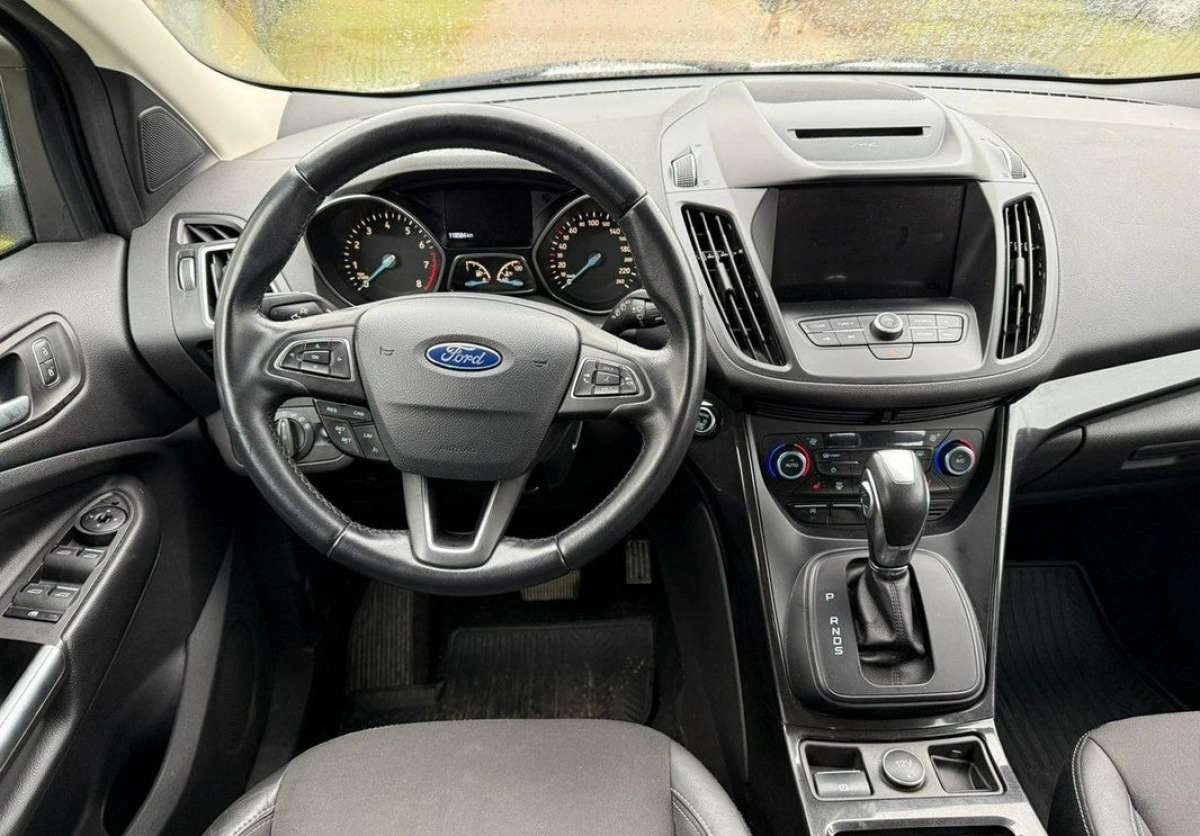 Ford Kuga - Zdjęcie 16