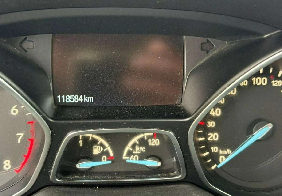 Ford Kuga - Zdjęcie 19