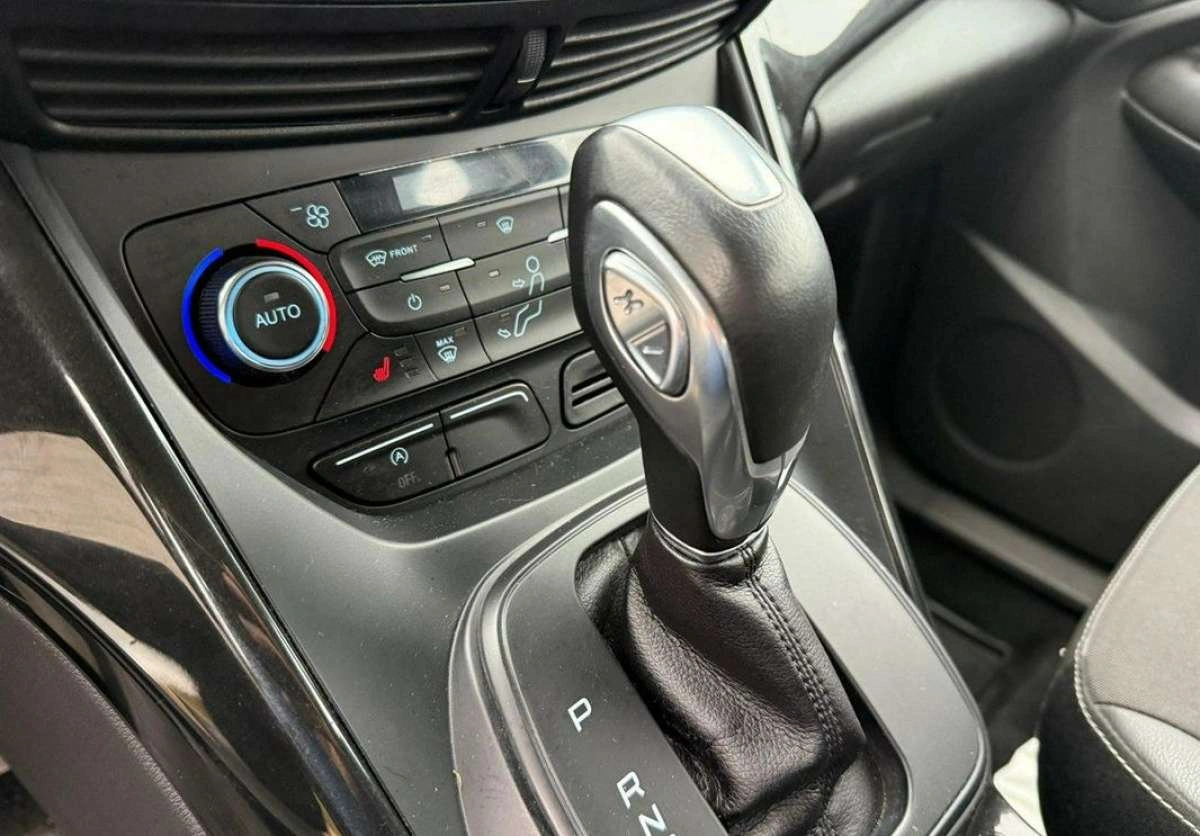 Ford Kuga - Zdjęcie 21