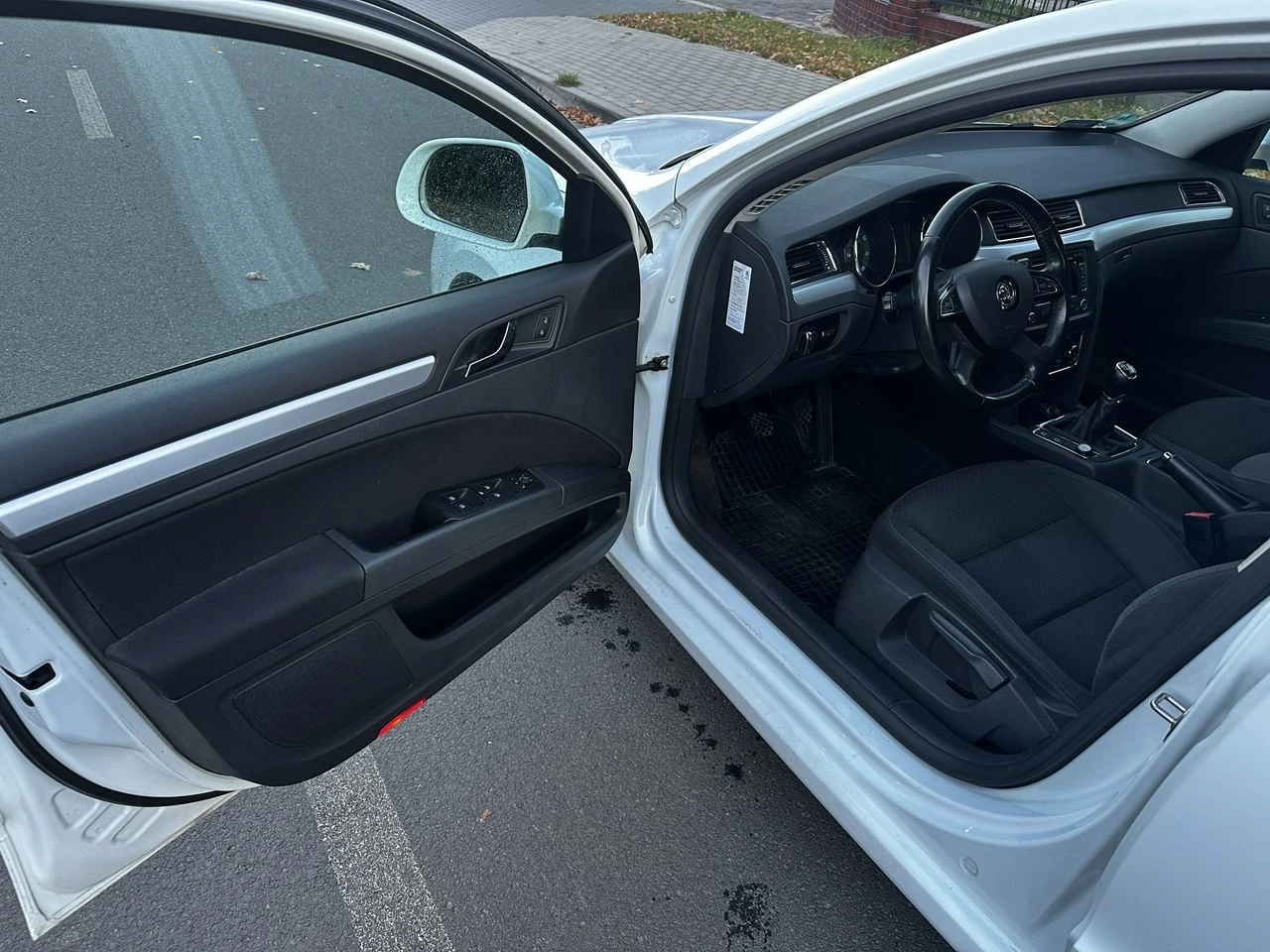 Skoda Superb - Zdjęcie 13