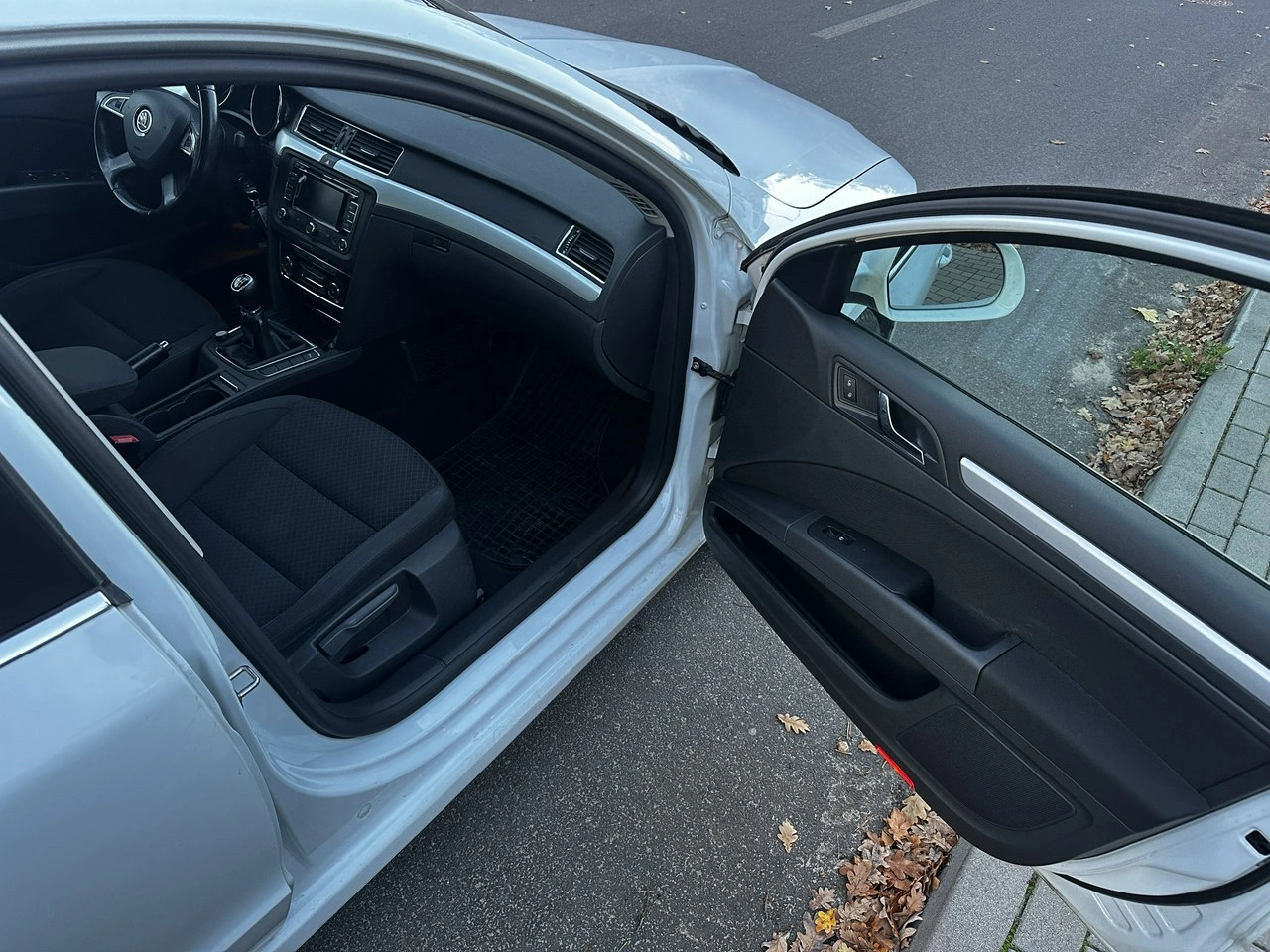 Skoda Superb - Zdjęcie 15