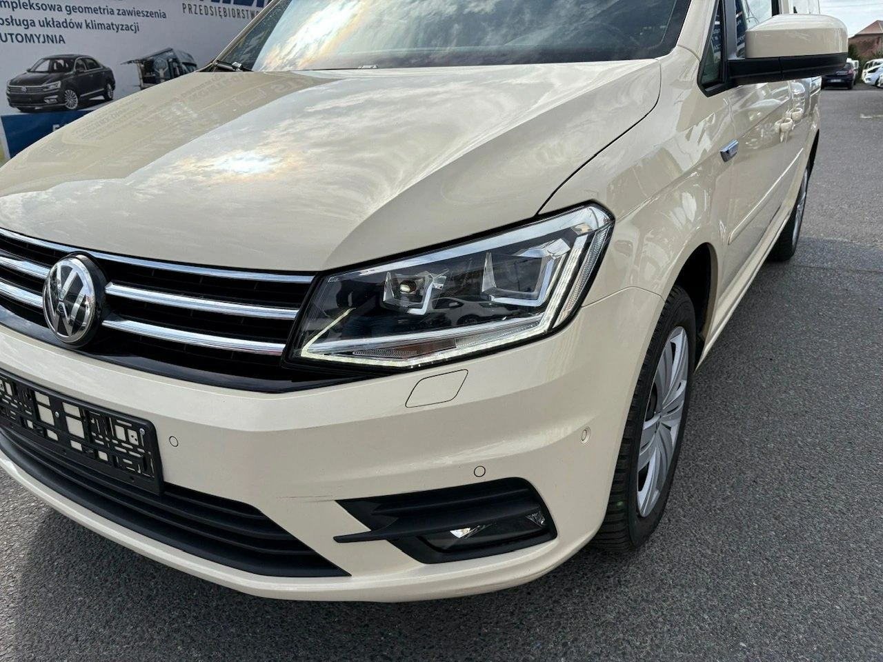 Volkswagen Caddy - Zdjęcie 12