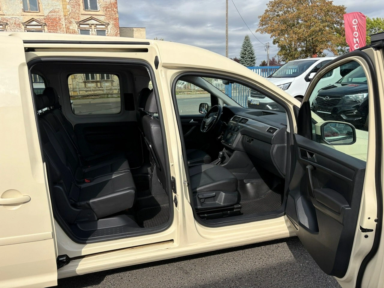 Volkswagen Caddy - Zdjęcie 27