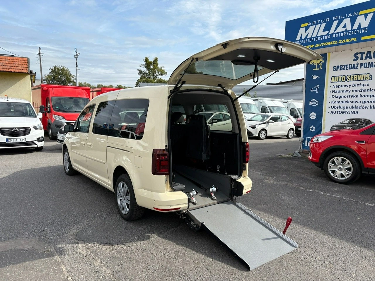 Volkswagen Caddy - Zdjęcie 11