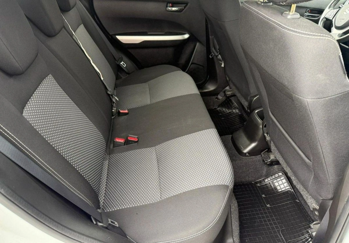 Suzuki Vitara - Zdjęcie 10