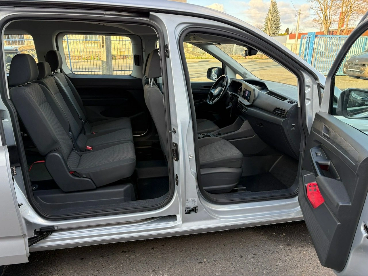 Volkswagen Caddy - Zdjęcie 17