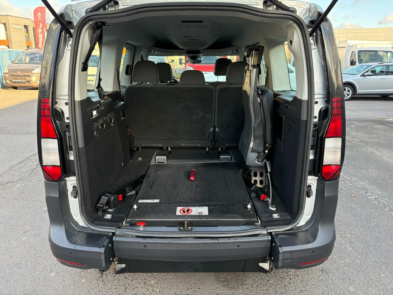 Volkswagen Caddy - Zdjęcie 5