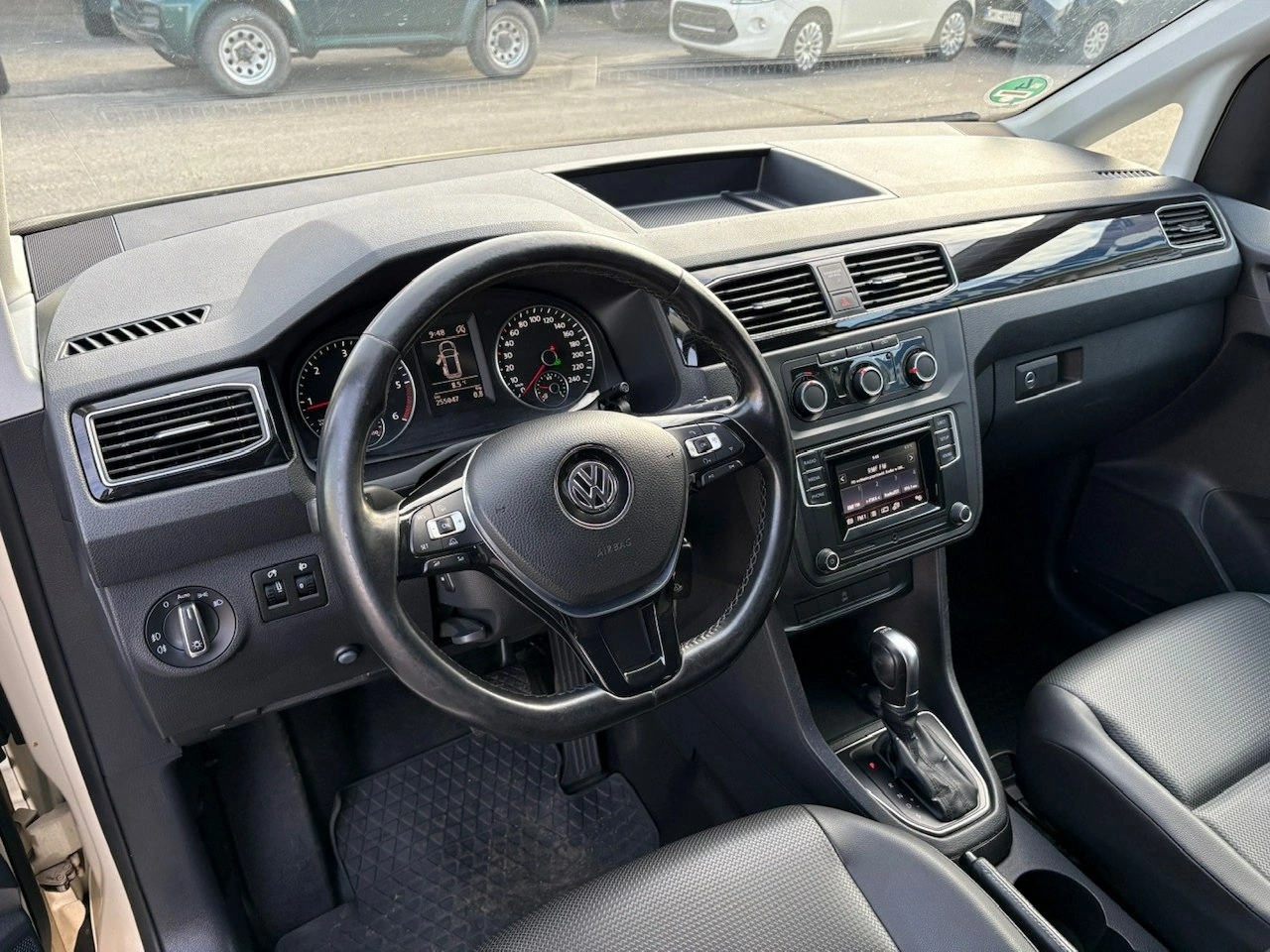 Volkswagen Caddy - Zdjęcie 22