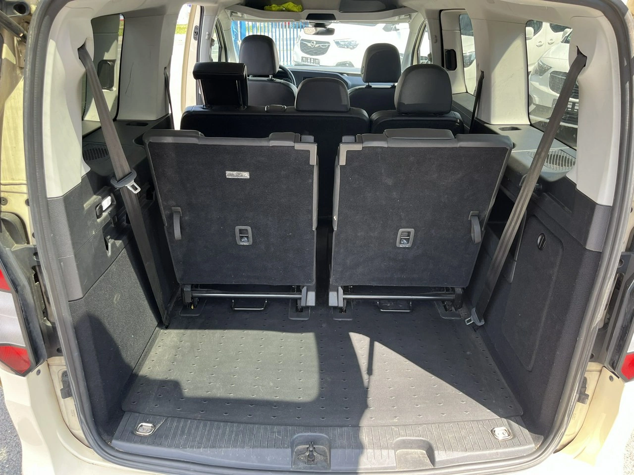 Volkswagen Caddy - Zdjęcie 12