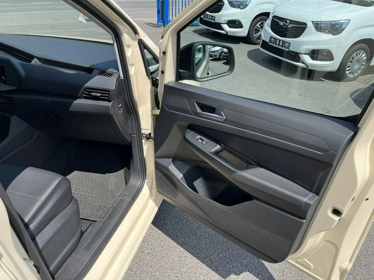 Volkswagen Caddy - Zdjęcie 34