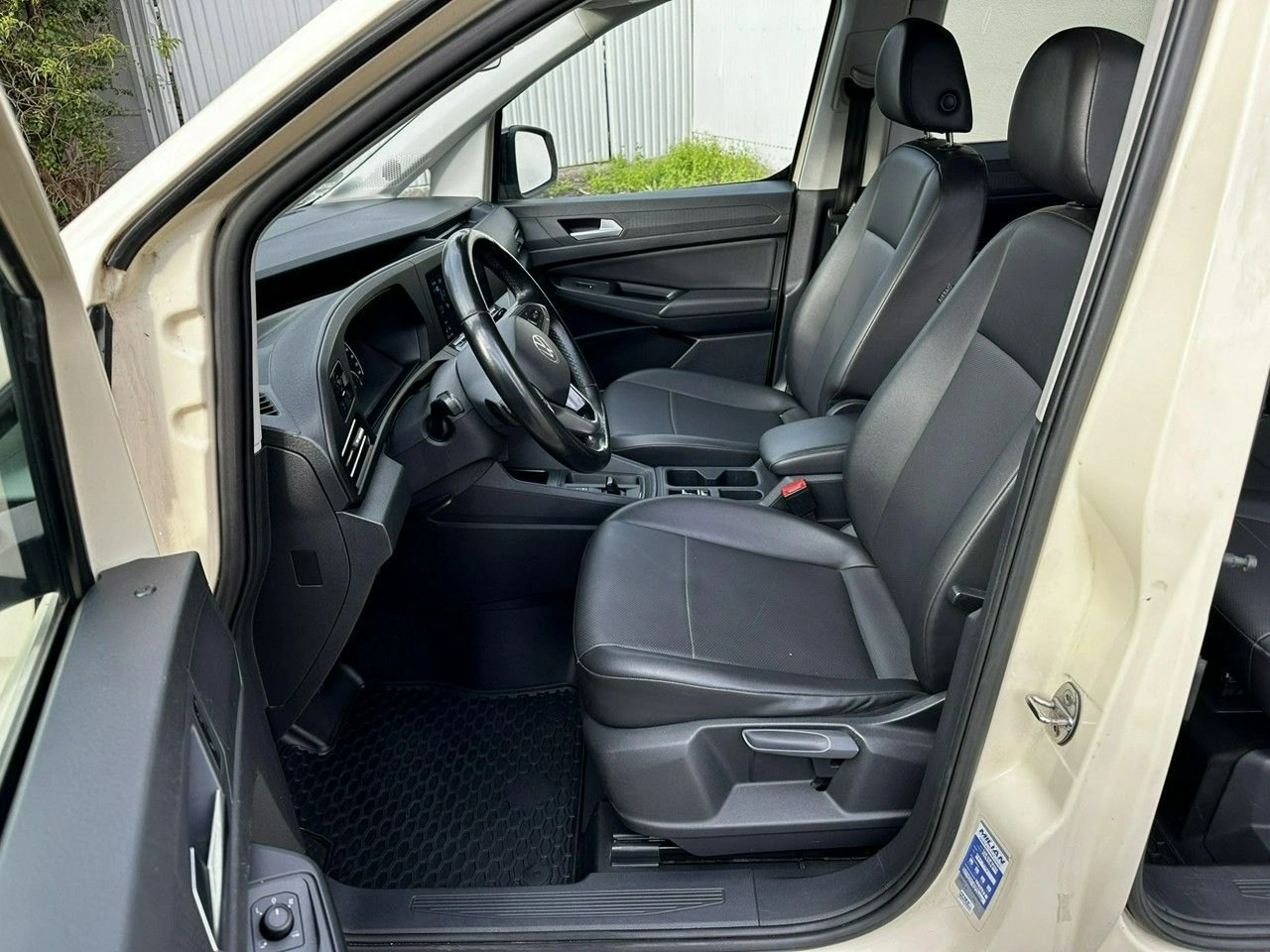 Volkswagen Caddy - Zdjęcie 11