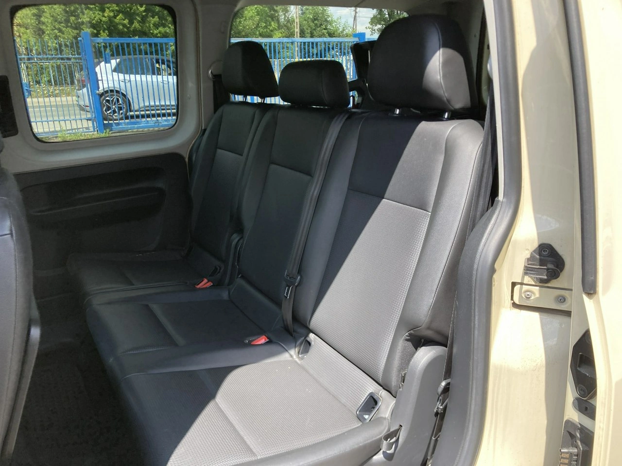 Volkswagen Caddy - Zdjęcie 11