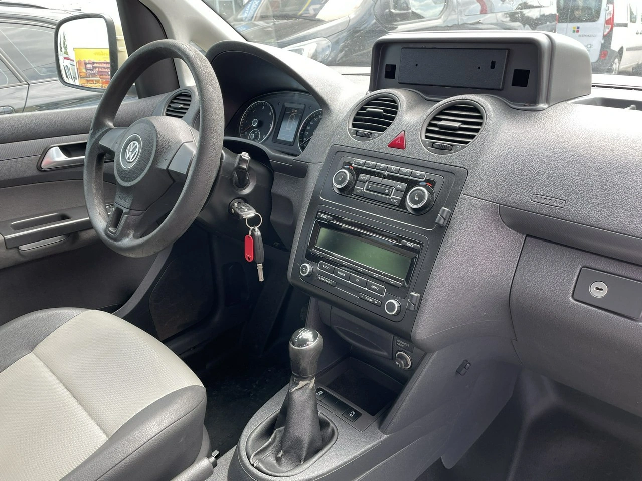 Volkswagen Caddy - Zdjęcie 4