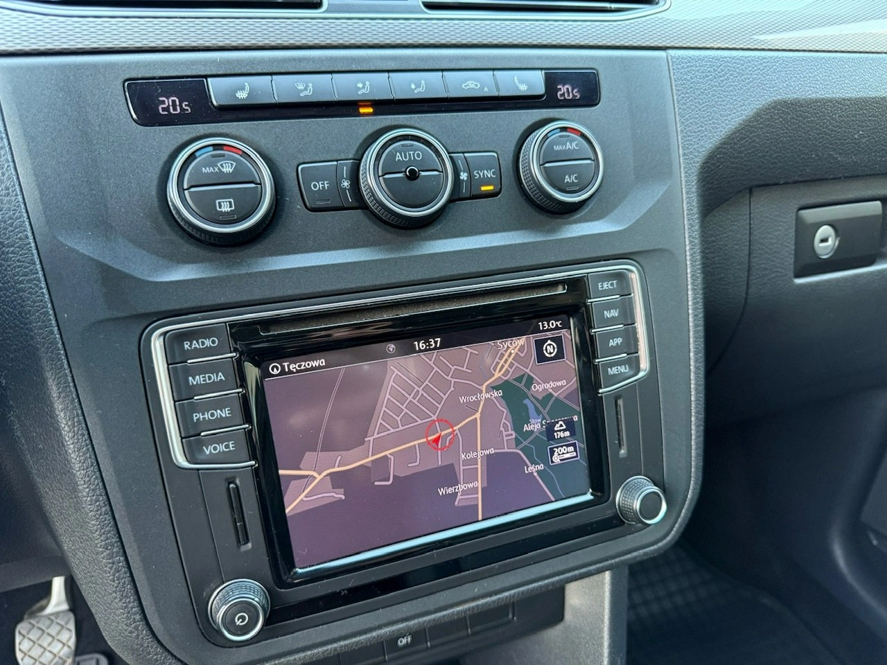 Volkswagen Caddy - Zdjęcie 19