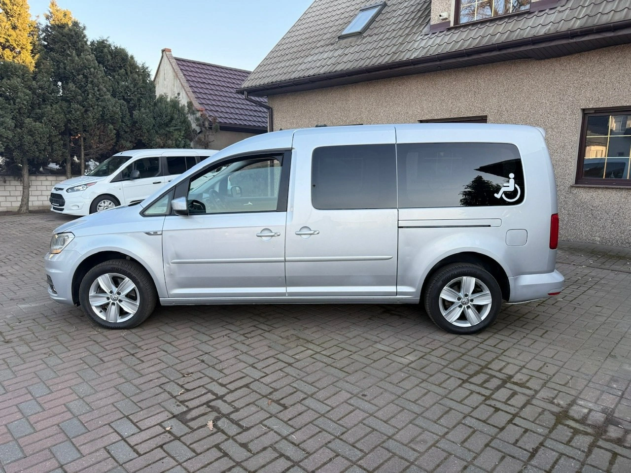 Volkswagen Caddy - Zdjęcie 8