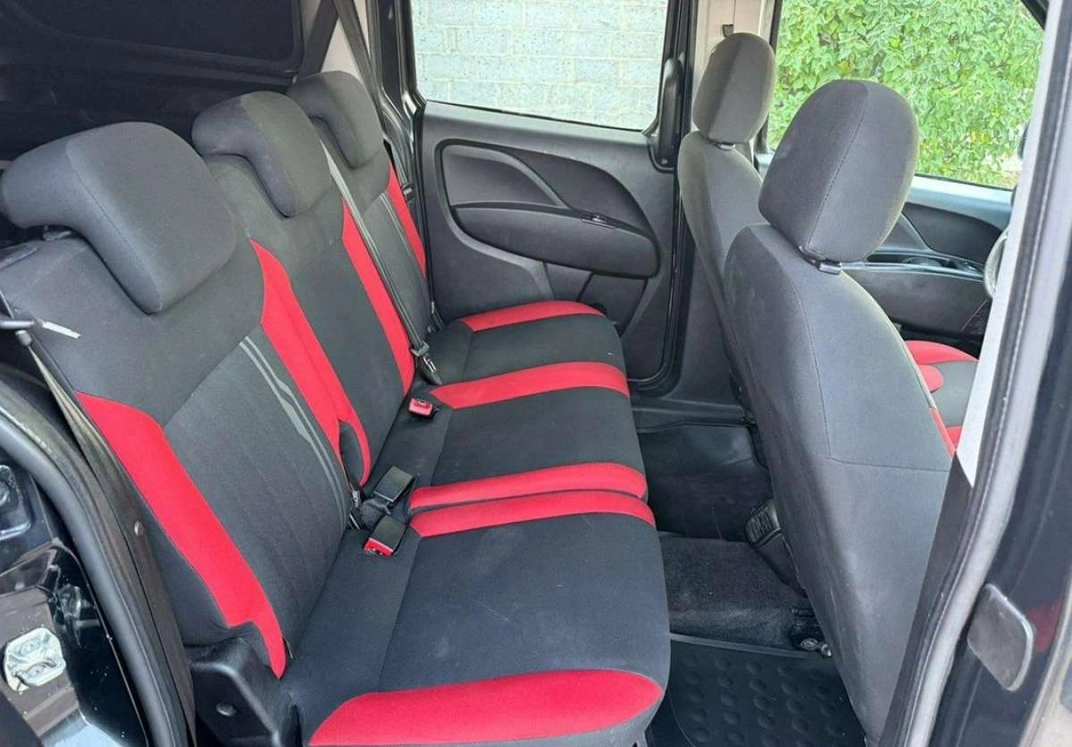 Fiat Doblo - Zdjęcie 11