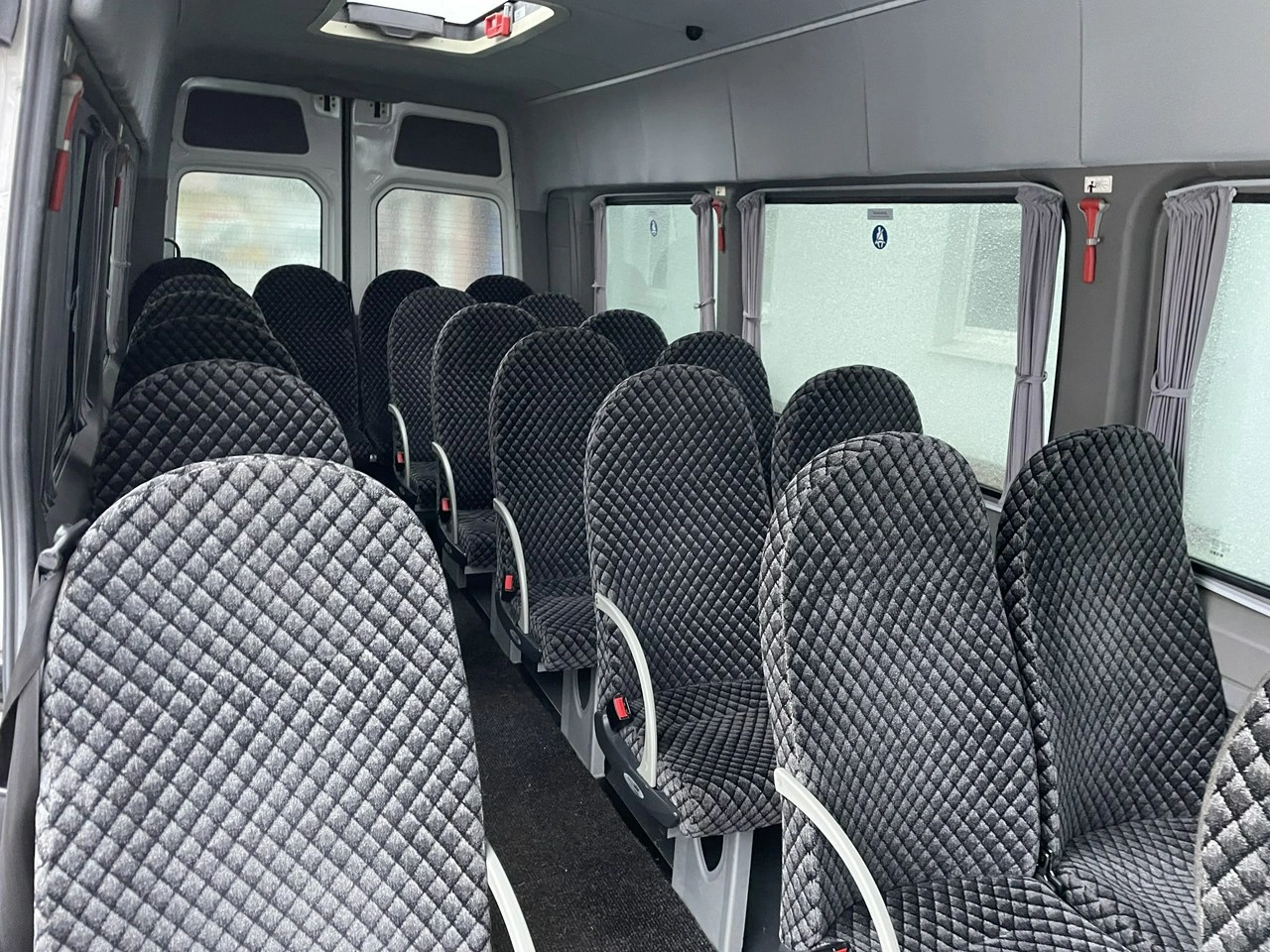 Volkswagen Crafter - Zdjęcie 19