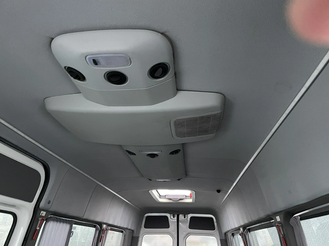 Volkswagen Crafter - Zdjęcie 24