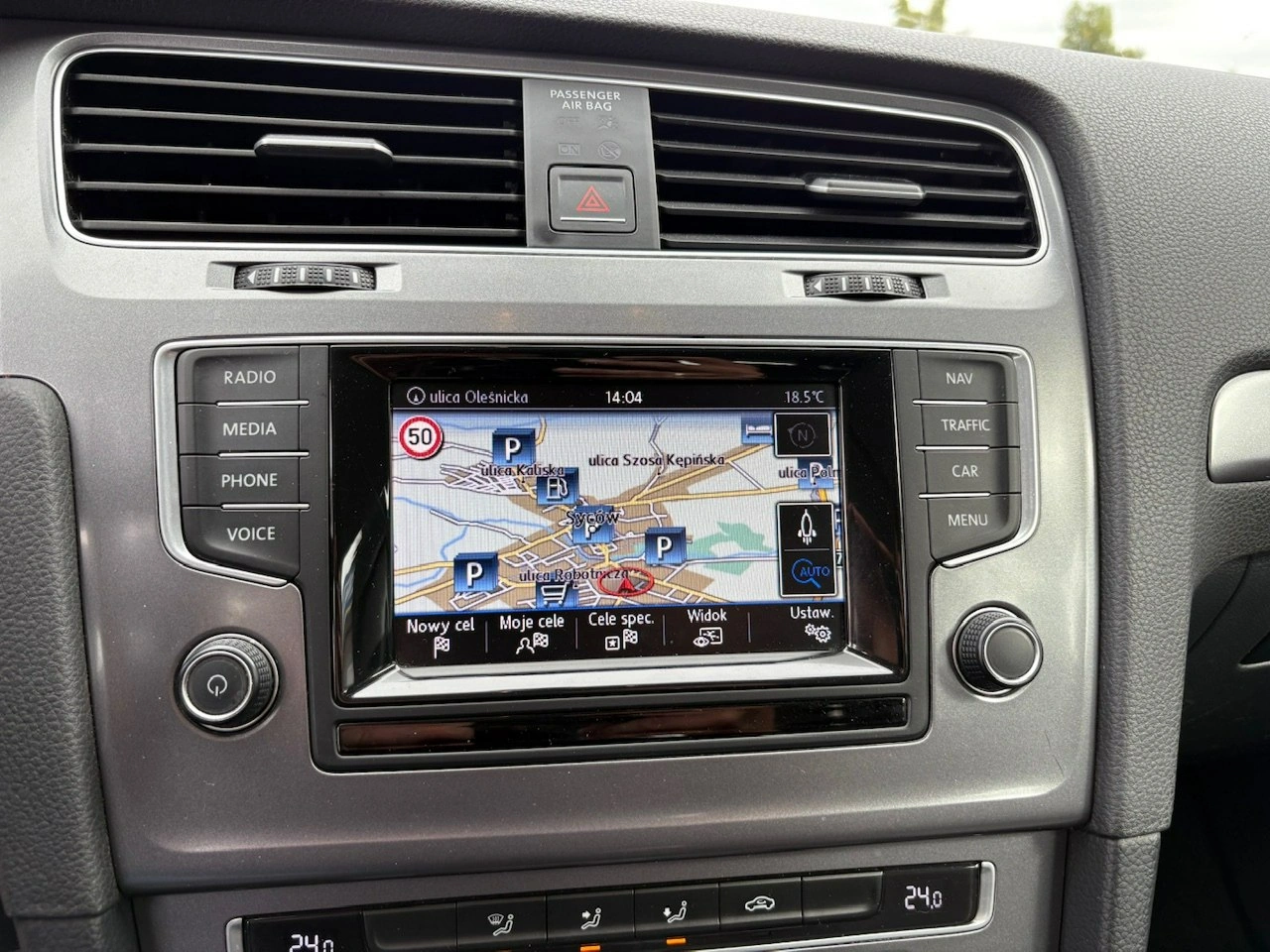 Volkswagen Golf - Zdjęcie 19