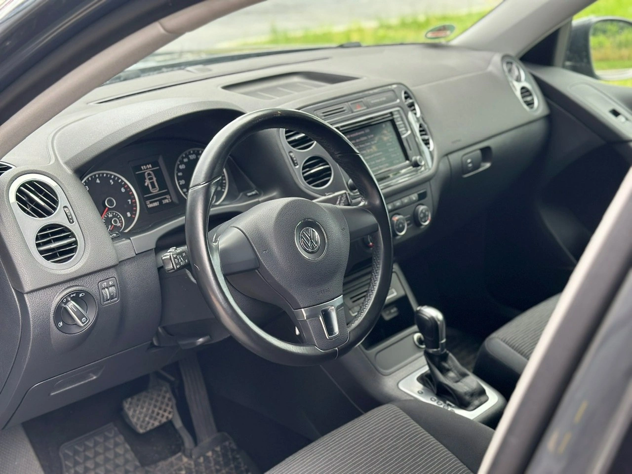 Volkswagen Tiguan - Zdjęcie 4