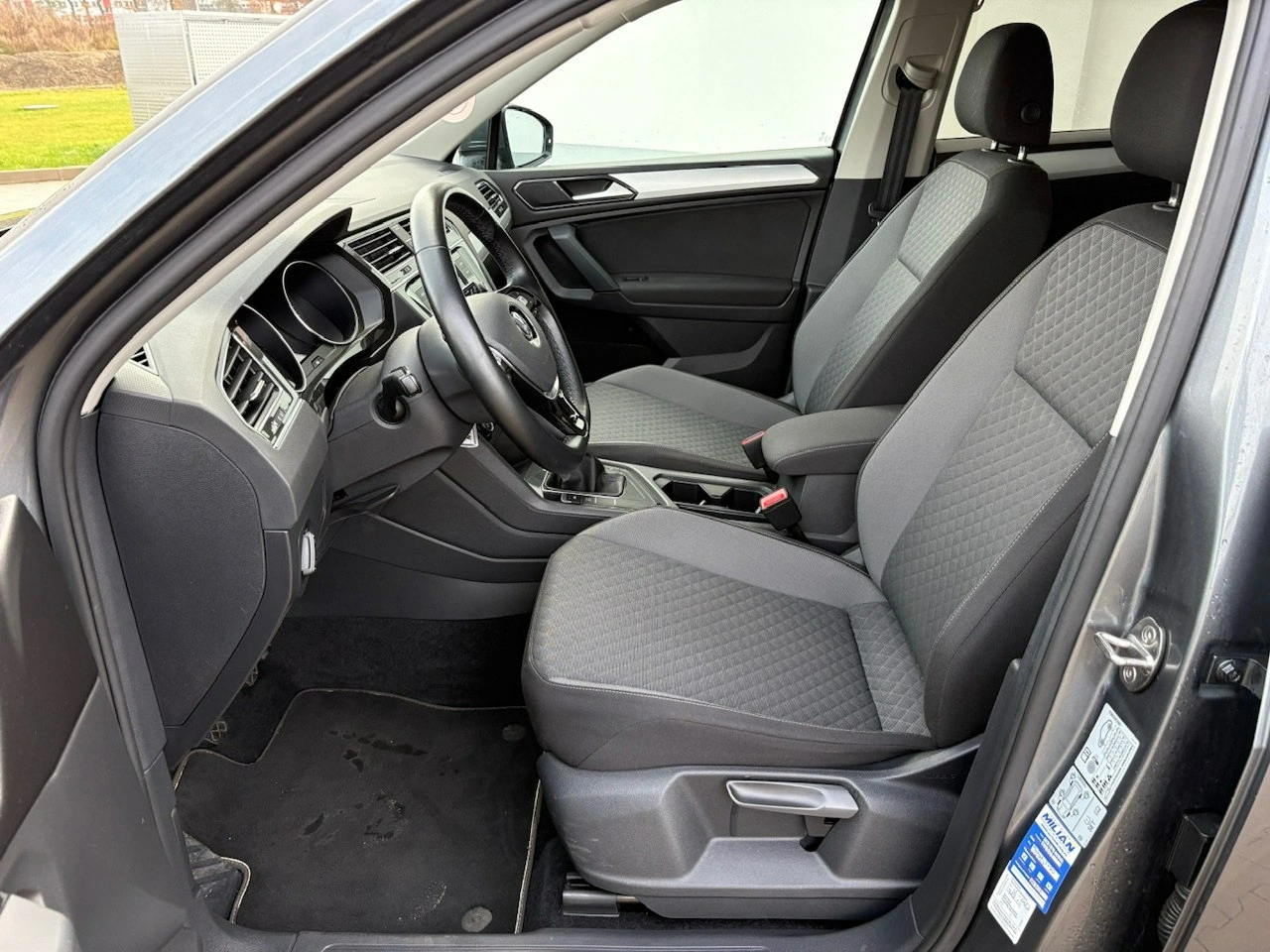 Volkswagen Tiguan Allspace - Zdjęcie 14