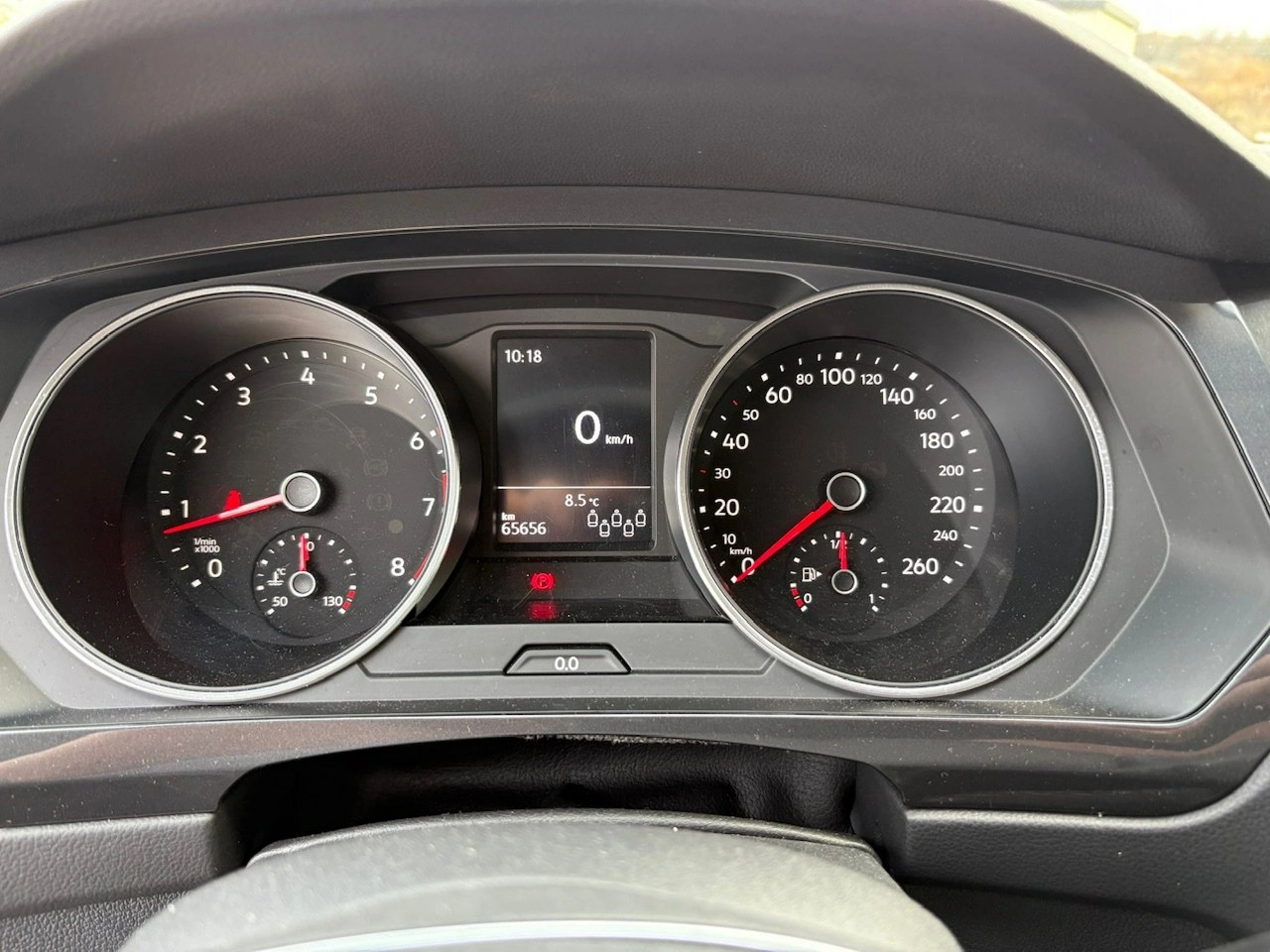 Volkswagen Tiguan Allspace - Zdjęcie 17