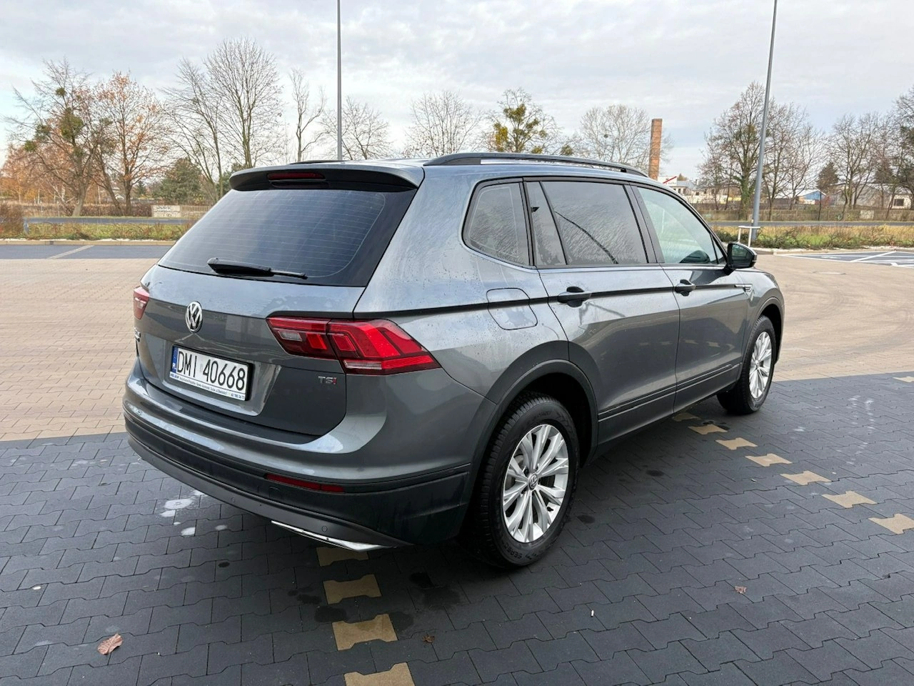 Volkswagen Tiguan Allspace - Zdjęcie 5