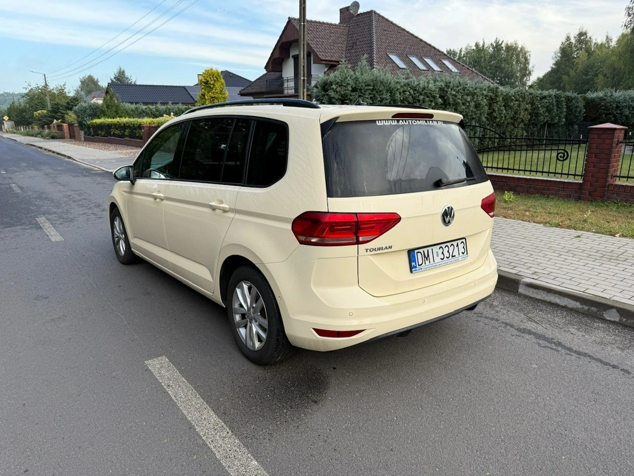 Volkswagen Touran - Zdjęcie 3